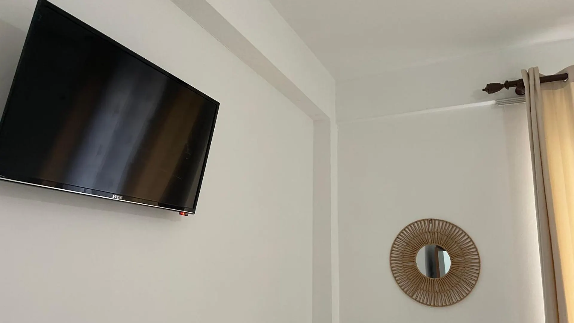 Marra'S Rooms Durres