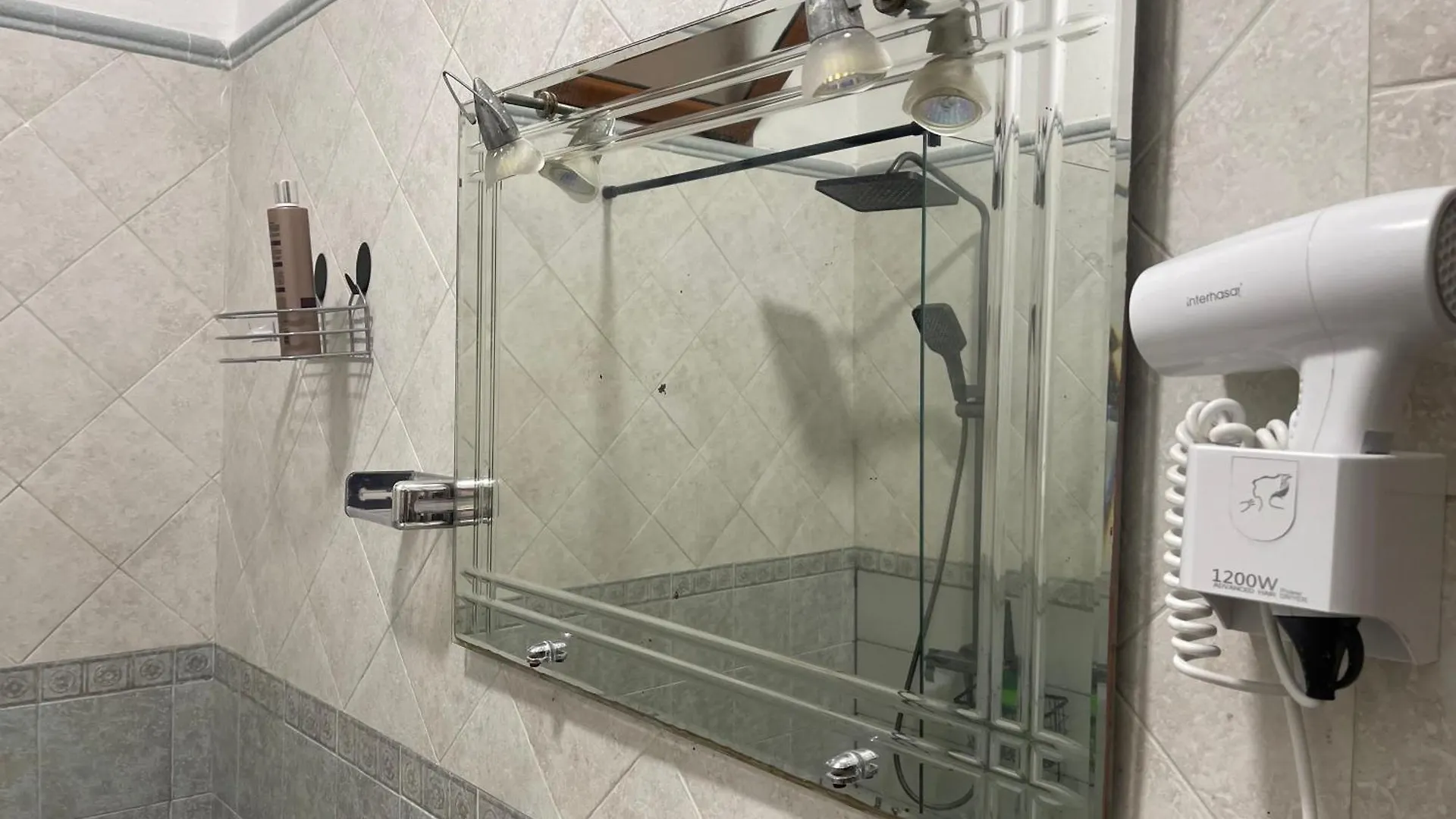 Apartment Marra'S Rooms Durres